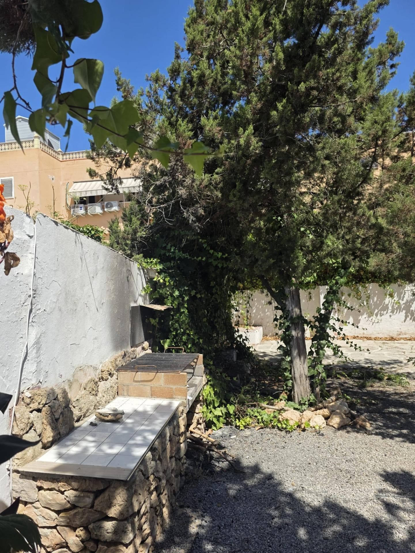 Suelo Urbano en ses paisses con Licencia y Proyecto para 6 Viviendas de Lujo y Parking Subterráneo