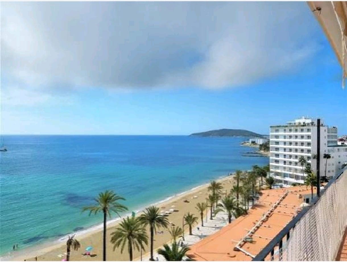 SE VENDE PISO CON VISTAS AL MAR EN FIGUERETES