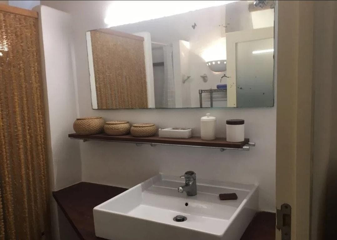 SE VENDE CHALET PAREADO EN DALT VILA
