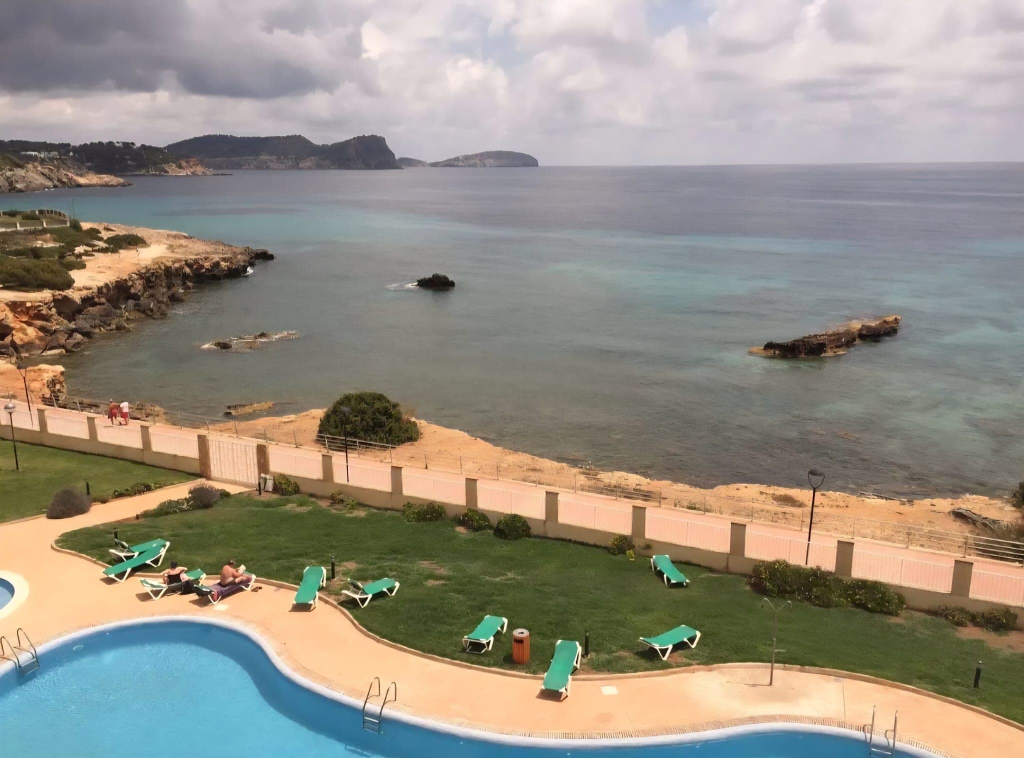 OPORTUNIDAD!!! SE VENDE ATICO EN PRIMERA LINEA DEL MAR EN SAN CARLOS