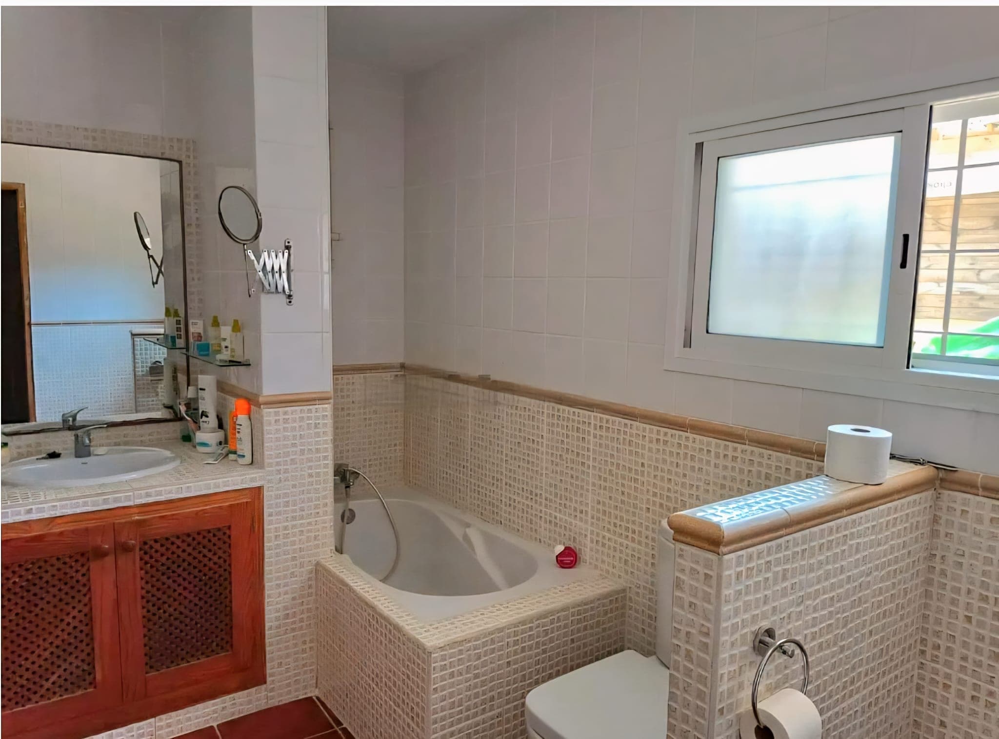 SE VENDE CHALET INDEPENDIENTE CON ANEXO EN SAN CARLOS