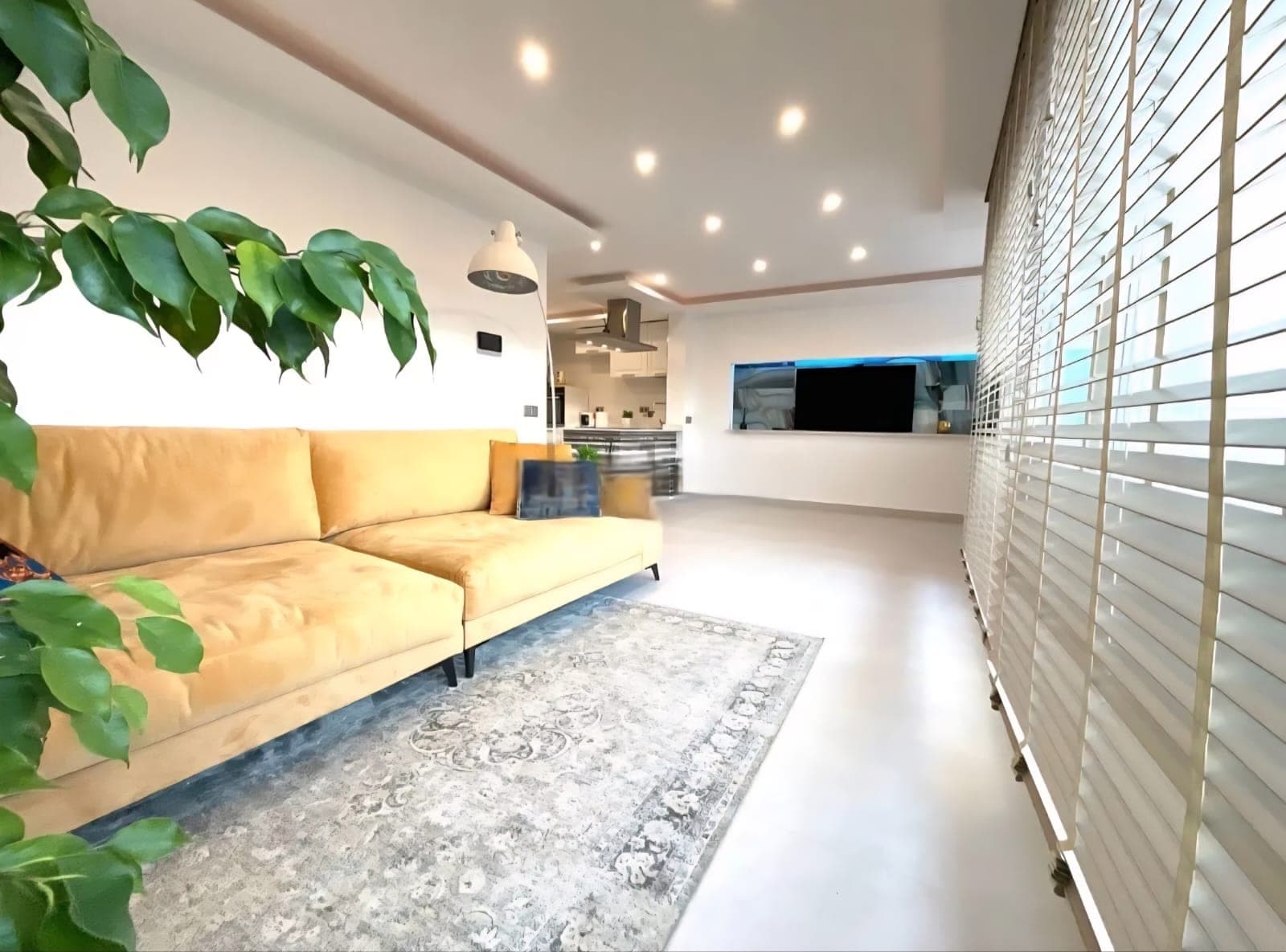 SE VENDE MAGNIFIO PISO EN MARINA BOTAFOCH