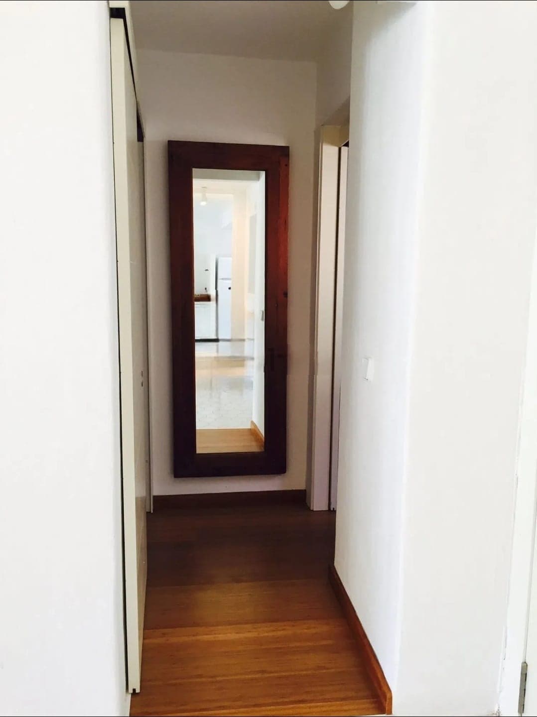 SE VENDE CHALET ADOSADO EN ROCA LLISA