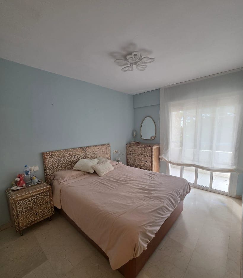 EN VENTA PISO EN CASERRES