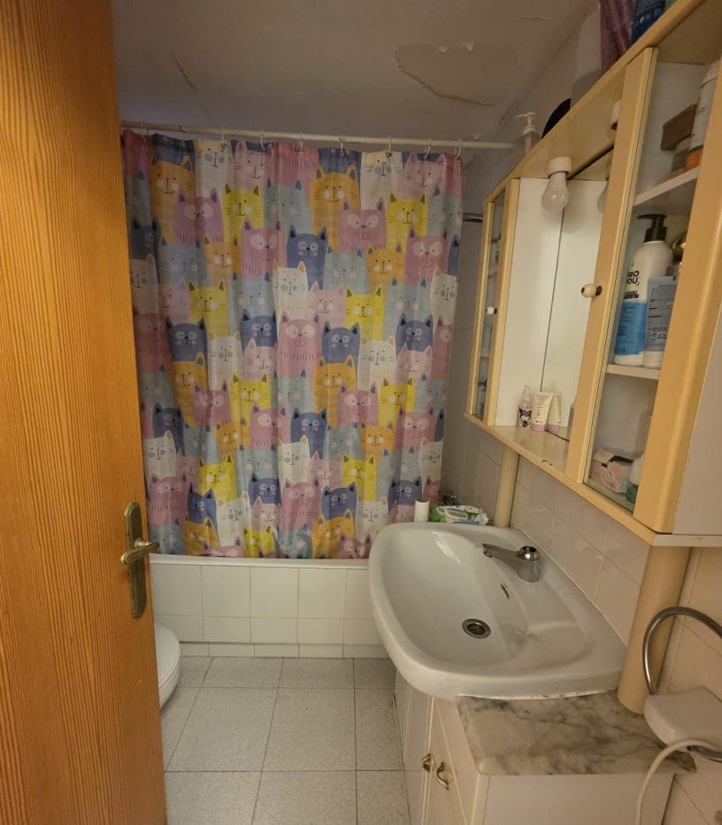 EN VENTA PISO EN CASERRES