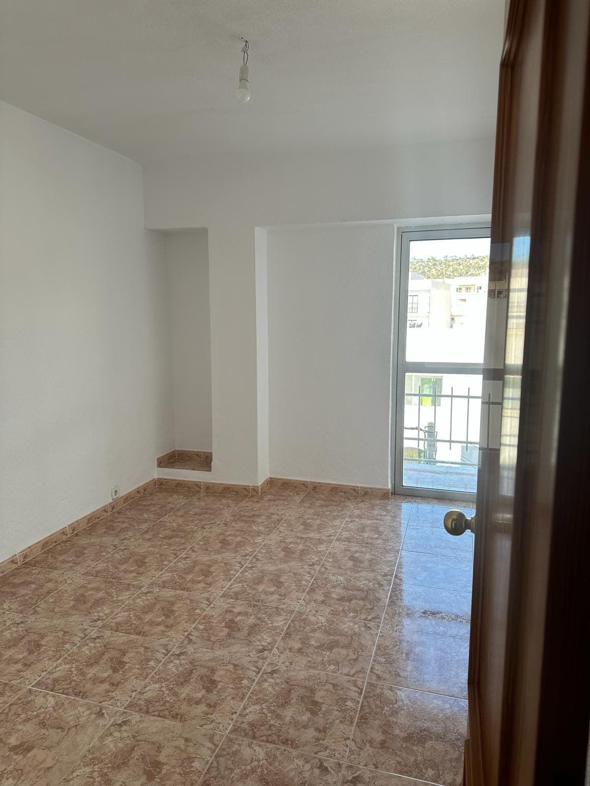 BONITO PISO REFORMADO EN SAN ANTONIO